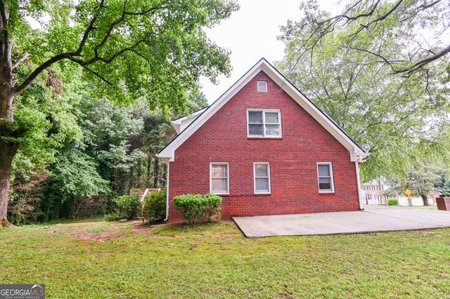 4964 Oak Leaf Terrace, Stone Mountain, GA 30087