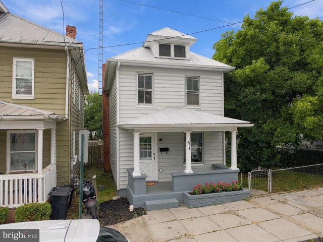 615 VIRGINIA AVE, Martinsburg, WV 25401