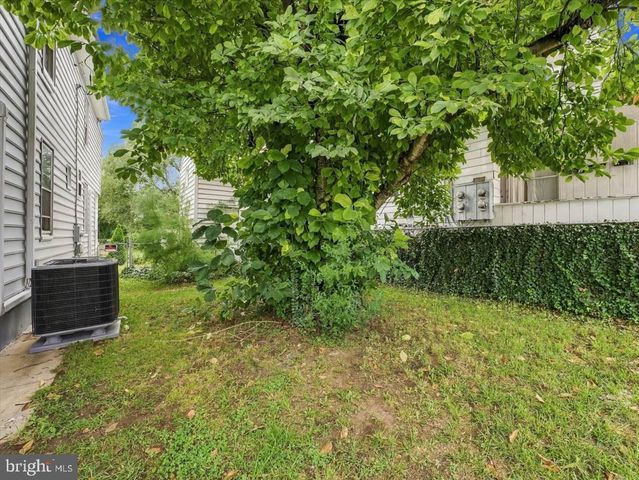 615 VIRGINIA AVE, Martinsburg, WV 25401