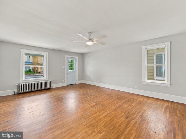 615 VIRGINIA AVE, Martinsburg, WV 25401