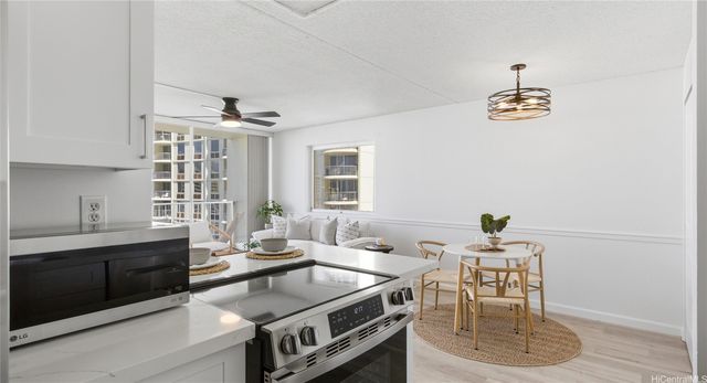 400 Hobron Lane 2014, Honolulu, HI 96815