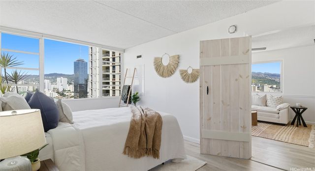 400 Hobron Lane 2014, Honolulu, HI 96815