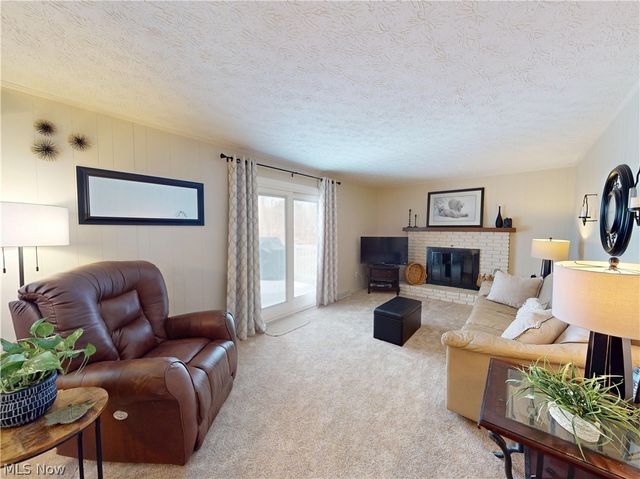 8330 Paddock Court, Mentor, OH 44060