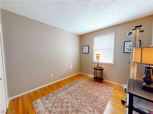 8330 Paddock Court, Mentor, OH 44060