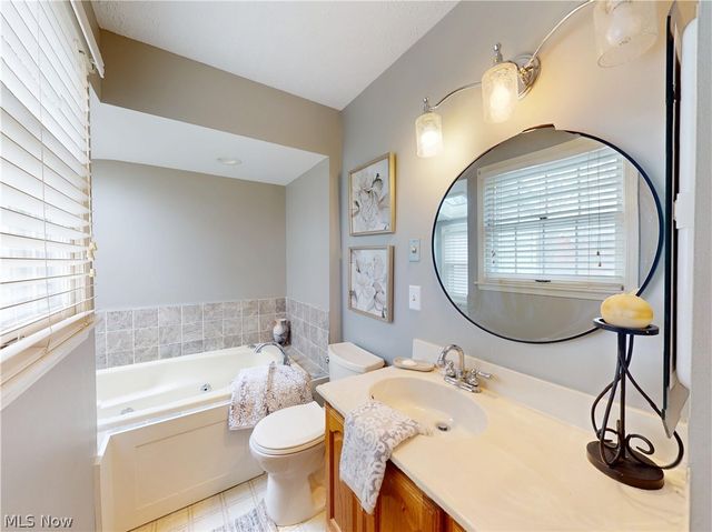 8330 Paddock Court, Mentor, OH 44060