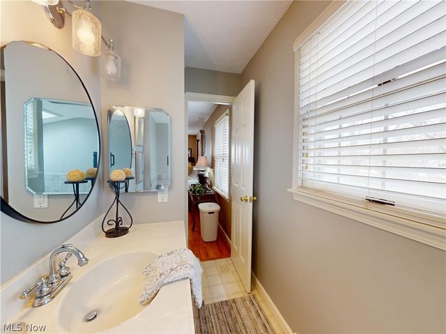 8330 Paddock Court, Mentor, OH 44060