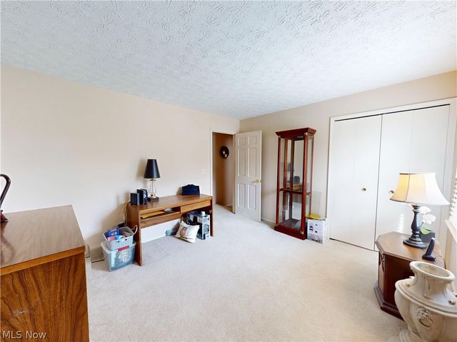 8330 Paddock Court, Mentor, OH 44060