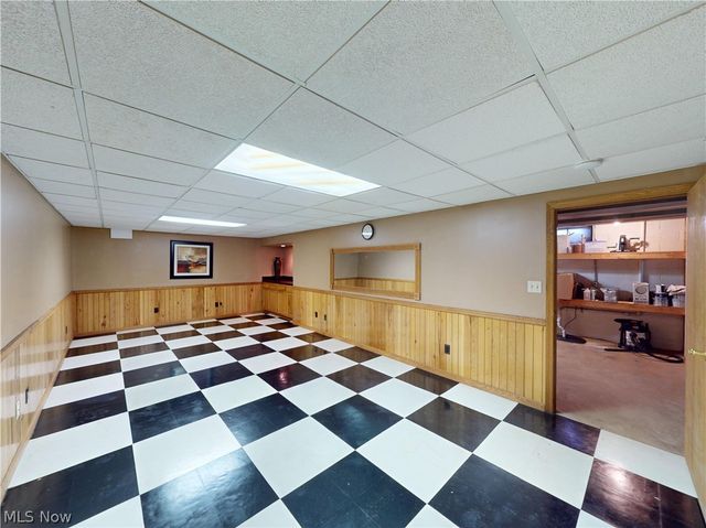 8330 Paddock Court, Mentor, OH 44060