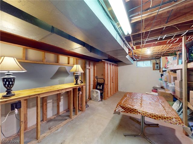 8330 Paddock Court, Mentor, OH 44060