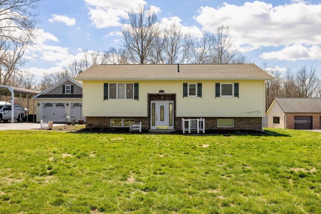 1751 NEW HOPE AND CRIMORA RD, Crimora, VA 24431