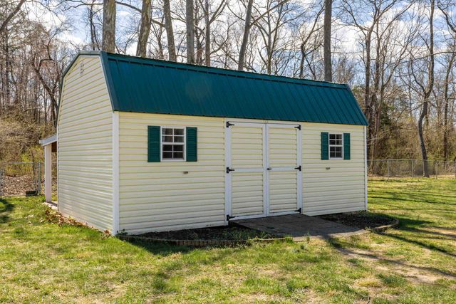 1751 NEW HOPE AND CRIMORA RD, Crimora, VA 24431