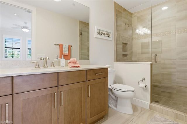 16378 Viansa WAY 202, Naples, FL 34110