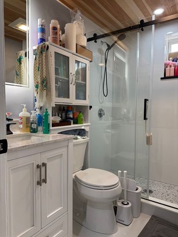12 Woodland St 22, Everett, MA 02149