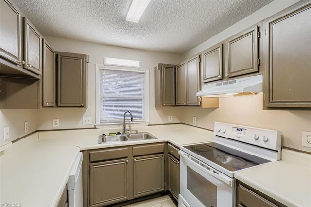 129 Arcaro Drive, Greensboro, NC 27455