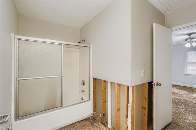 129 Arcaro Drive, Greensboro, NC 27455