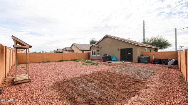 6058 W PUEBLO Avenue, Phoenix, AZ 85043