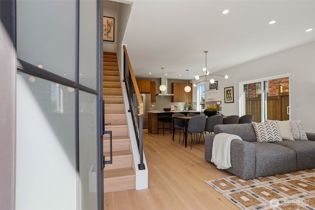 8328 24th Avenue NW, Seattle, WA 98117
