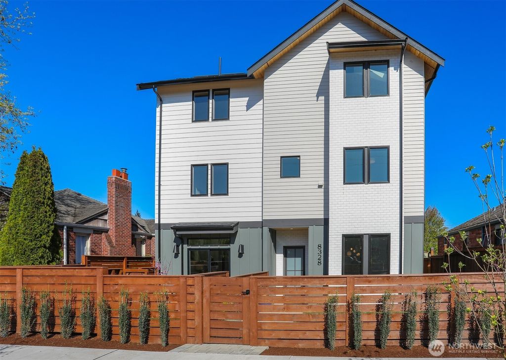 8328 24th Avenue NW, Seattle, WA 98117