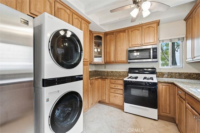 600 W Lambert Road 48, La Habra, CA 90631