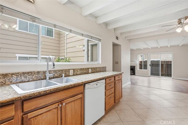 600 W Lambert Road 48, La Habra, CA 90631