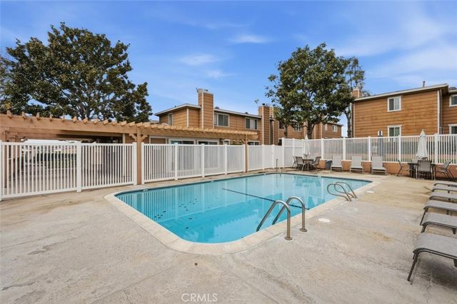 600 W Lambert Road 48, La Habra, CA 90631