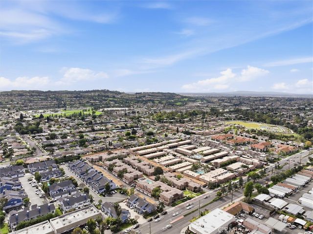 600 W Lambert Road 48, La Habra, CA 90631