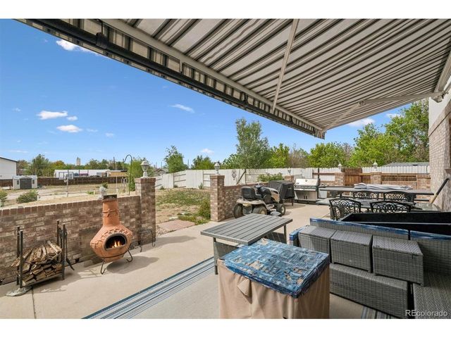 6137 Kearney St, Commerce City, CO 80022