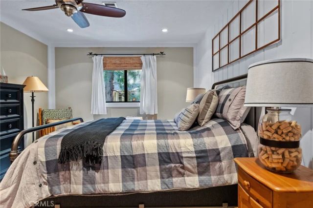 137 John Muir, Lake Arrowhead, CA 92352