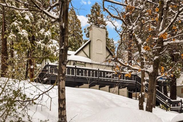 137 John Muir, Lake Arrowhead, CA 92352