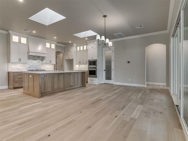 16413 Burgundy West Drive, Edmond, OK 73013