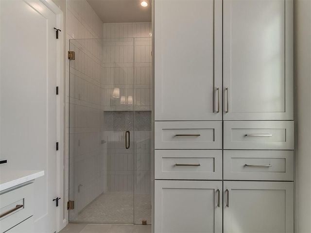 16413 Burgundy West Drive, Edmond, OK 73013