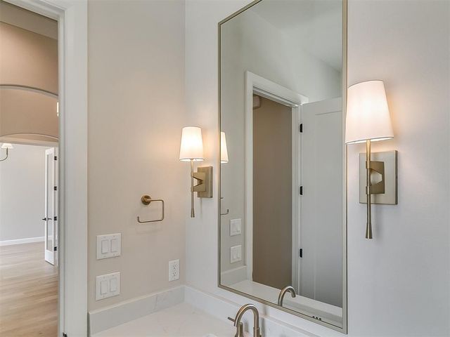 16413 Burgundy West Drive, Edmond, OK 73013