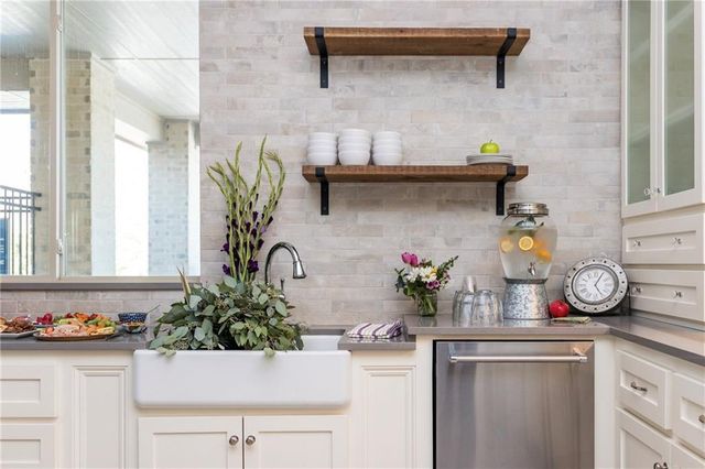 16413 Burgundy West Drive, Edmond, OK 73013