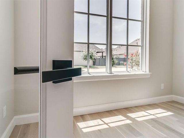 16413 Burgundy West Drive, Edmond, OK 73013