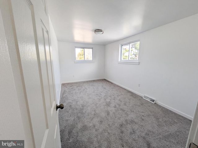 1822 OSBOURNE AVE, Willow Grove, PA 19090