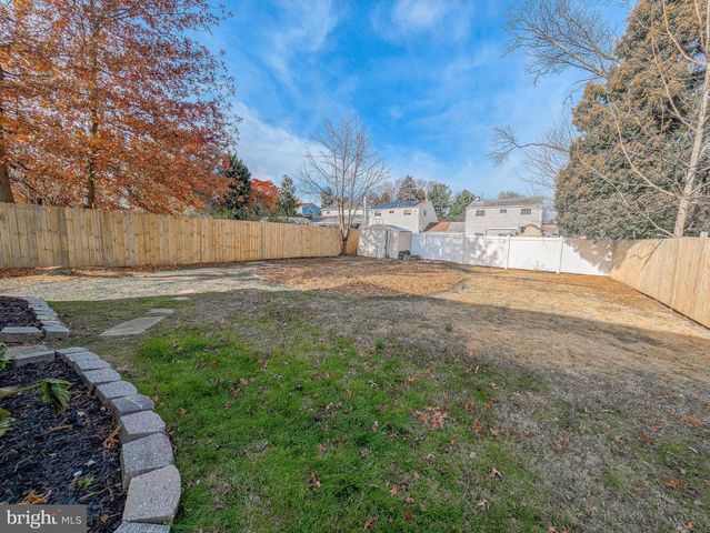 1822 OSBOURNE AVE, Willow Grove, PA 19090