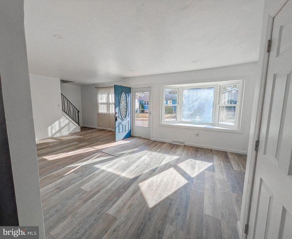 1822 OSBOURNE AVE, Willow Grove, PA 19090