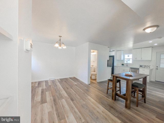 1822 OSBOURNE AVE, Willow Grove, PA 19090