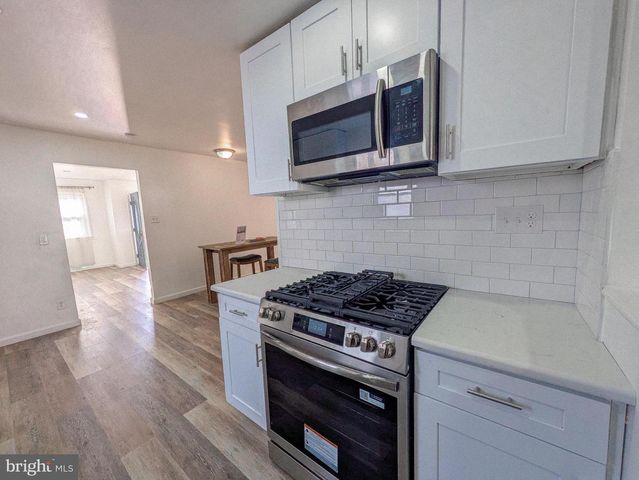 1822 OSBOURNE AVE, Willow Grove, PA 19090