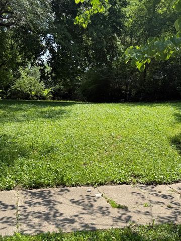 1965 Kinney Avenue, Cincinnati, OH 45207