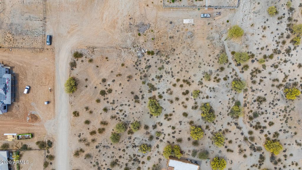 Image 13 of property listing at 0000 W Hooper Trail -, San Tan Valley, AZ 85143
