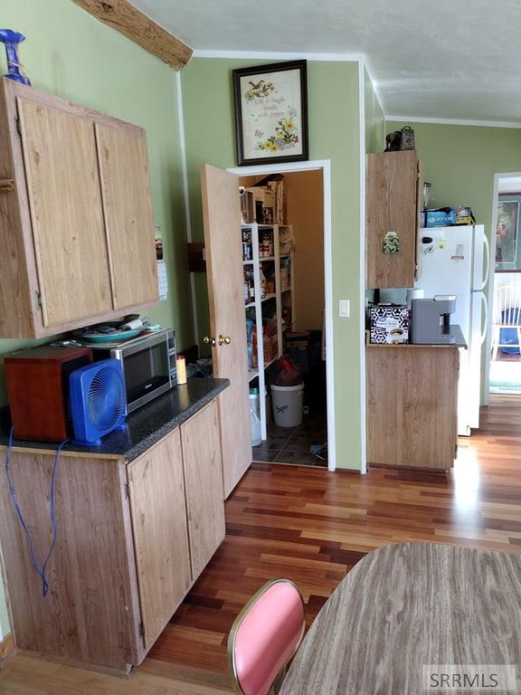 Image 11 of property listing at 3195 N 3350 W, Moore, ID 83255