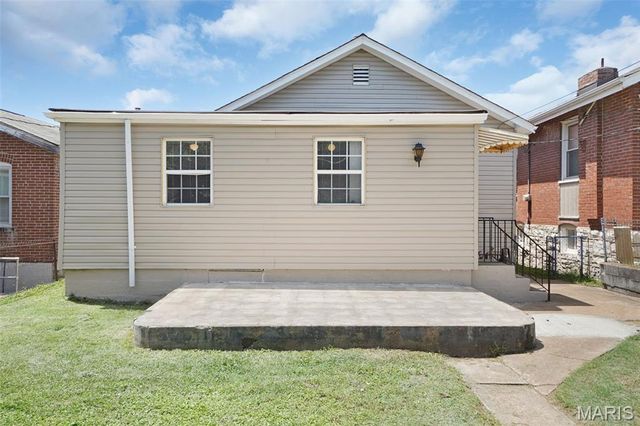 5420 Bates Street, St Louis, MO 63116