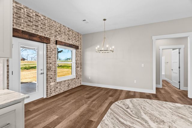 122 Republican Loop, Greenbrier, AR 72058