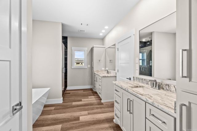 122 Republican Loop, Greenbrier, AR 72058