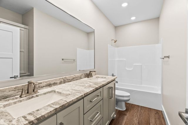 122 Republican Loop, Greenbrier, AR 72058