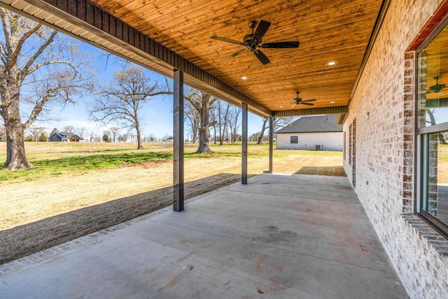 122 Republican Loop, Greenbrier, AR 72058