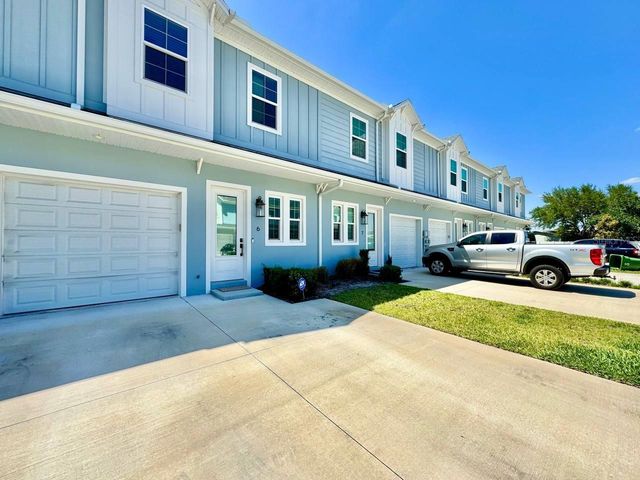 3722 W MANGO AVENUE 6, Tampa, FL 33611