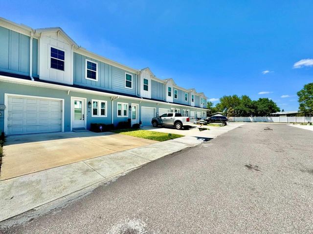 3722 W MANGO AVENUE 6, Tampa, FL 33611