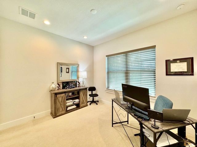 3722 W MANGO AVENUE 6, Tampa, FL 33611